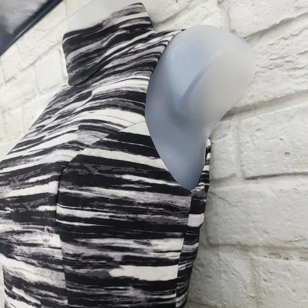 KEEPSAKE Women's Size XS Painted Stripe Subtract Dress NEW - Picture 5 of 14